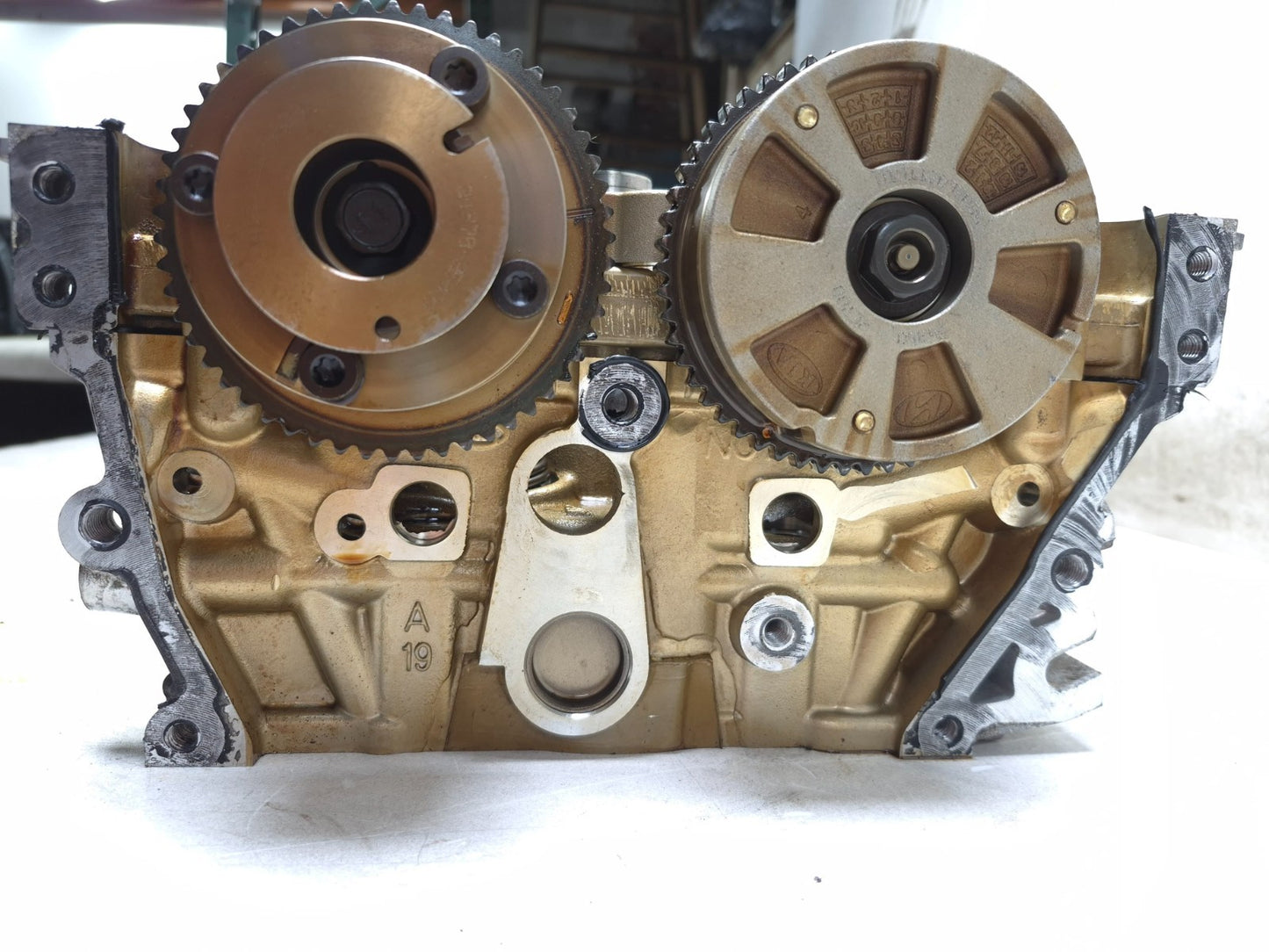 2019 Hyundai Kona 2.0l Engine Cylinder Head W/ Camshaft OEM