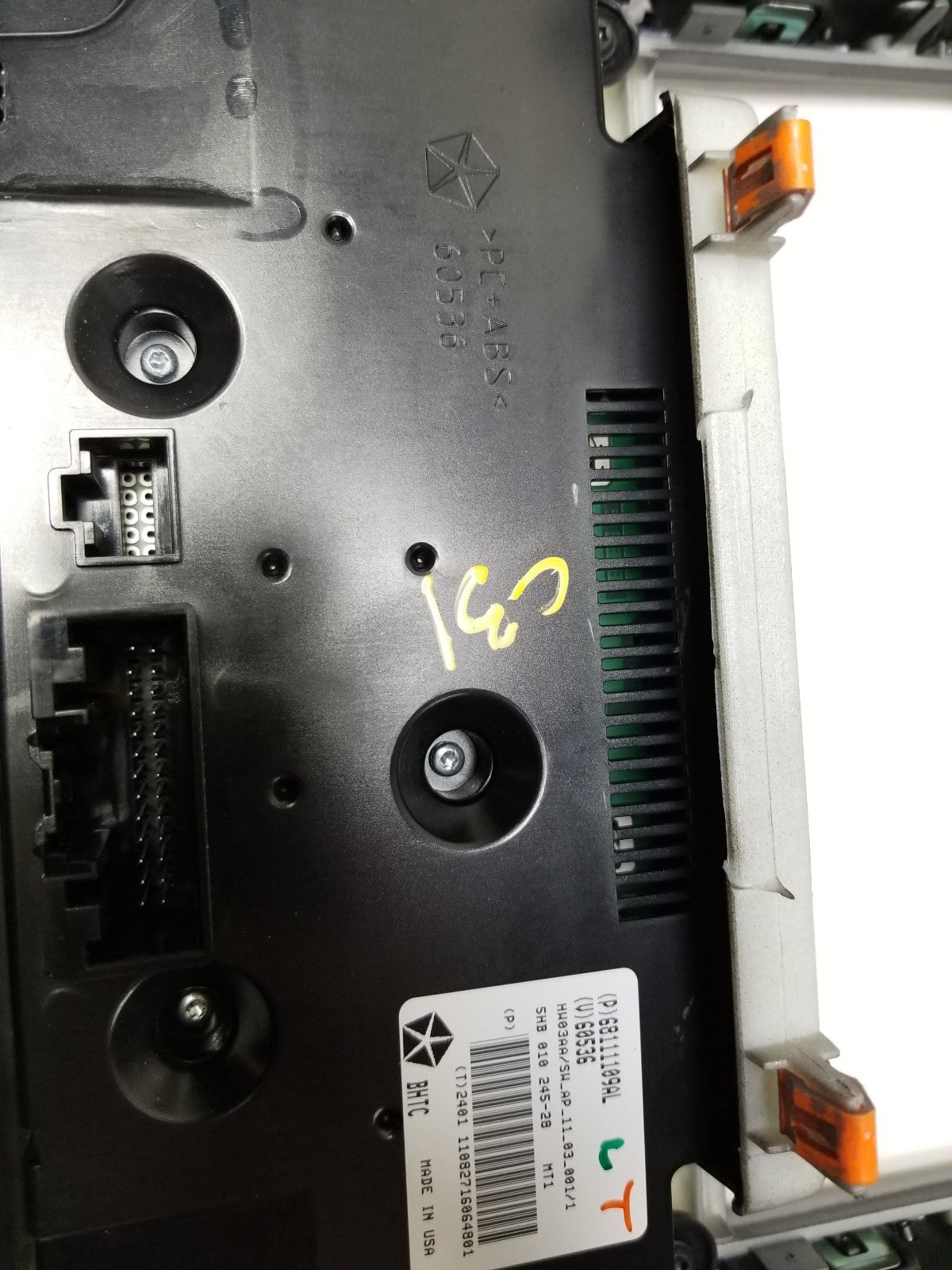 2012 Jeep Grand Cherokee AC Heater Control Panel W/ Air Vent Grille OEM