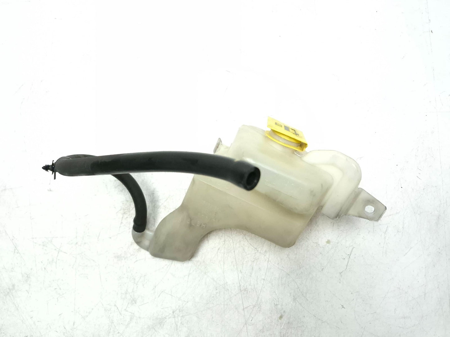 2010 Dodge Caliber Sxt Windshield Washer Fluid Reservoir OEM