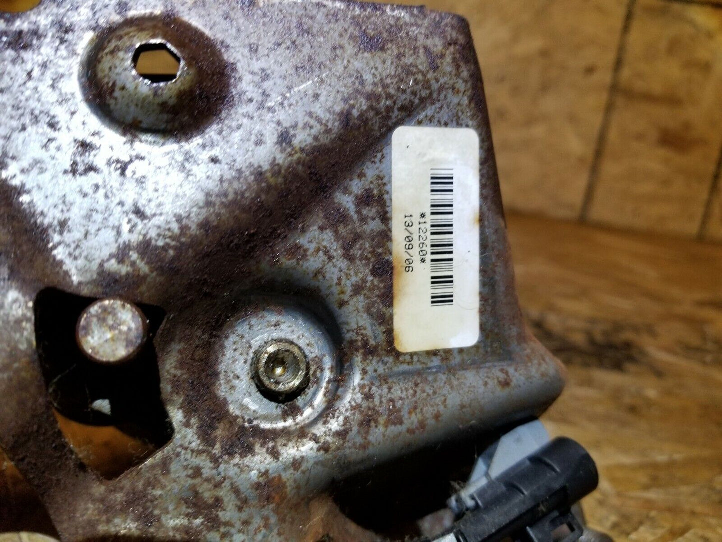 2004 - 2009 Cadillac SRX Brake Pedal OEM