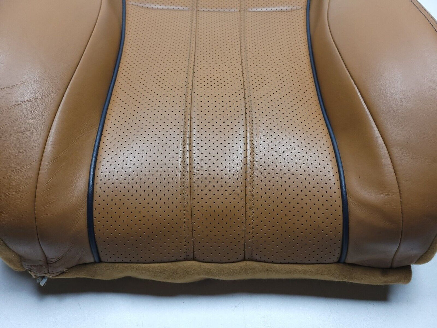 2010-1019 Jaguar XJ Front Seat Back Cushion Upper Passenger Right OEM