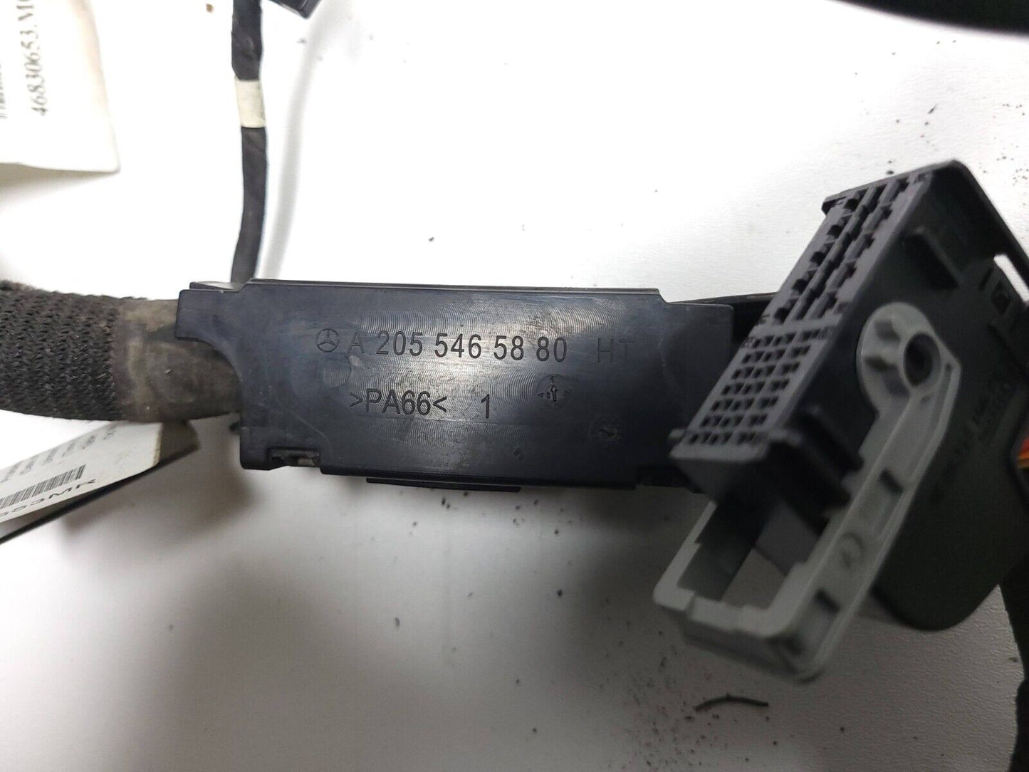 15-20 Mercedes C300 W205 Fuse Box Under Hood Wire Harness OEM