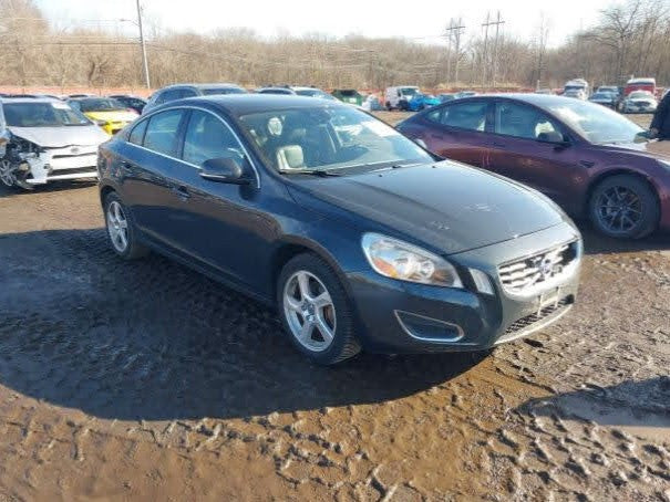 2013 Volvo S60 T5 Front Right Passenger Spindle Knuckle OEM 31201286