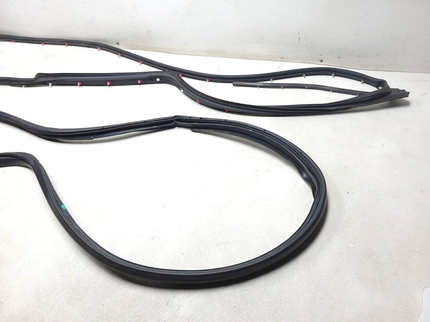 07-09 Mitsubishi Outlander Door Weatherstrip Seal Rear Passenger Side 2pcs OEM