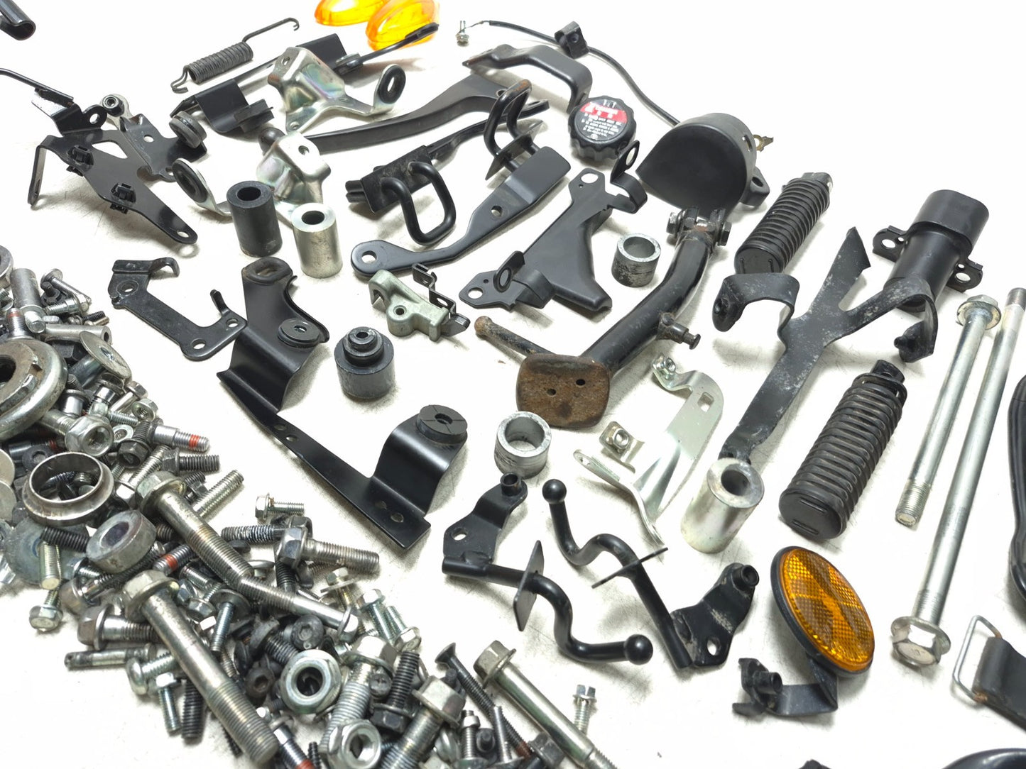 2015 Honda Ctx700n Misc Bolt & Hardware Bracket OEM