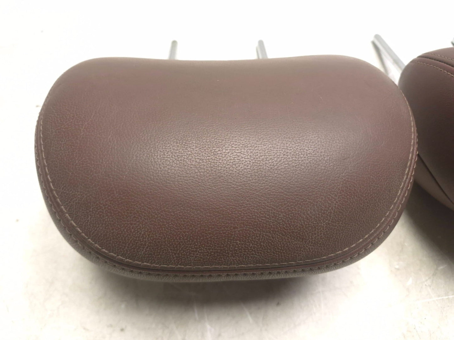 2011 Hyundai Veracruz Front Seat Headrest 2pcs OEM