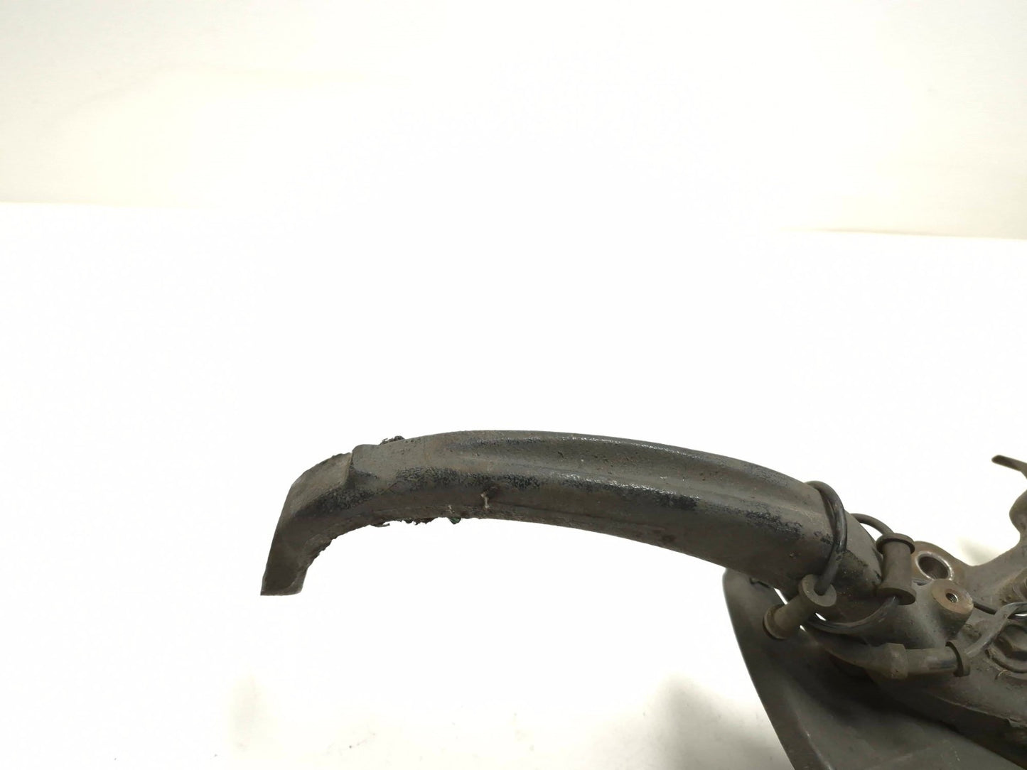 2020 Dodge Challenger 5.7l Front Spindle Knuckle W/ Wheel Hub Passenger Side OEM