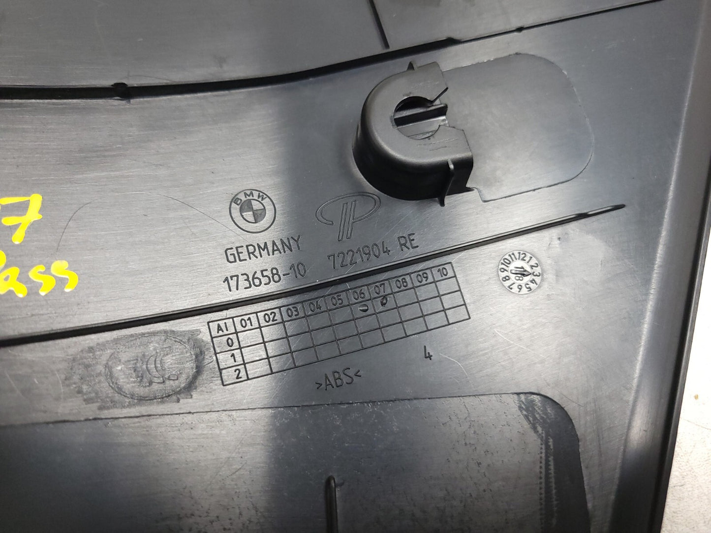 13-18 BMW 330xi F30 Front Passenger Lower Kick Panel Cover Trim OEM β