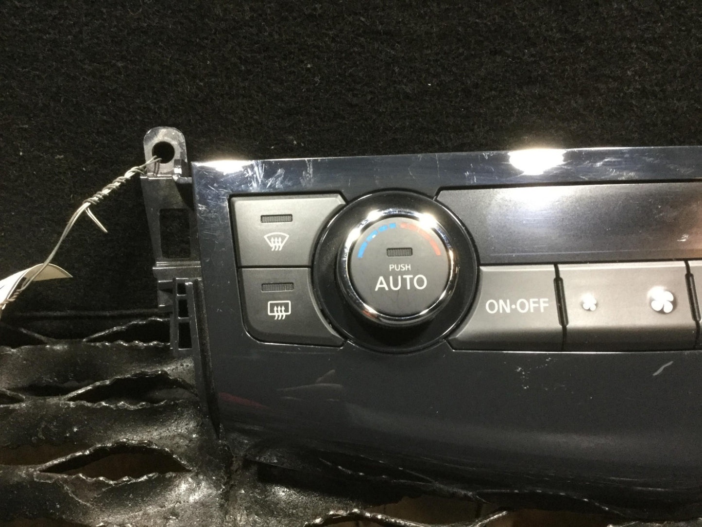 13 14 15 Nissan Altima Climate Control Panel Temp A/c Heater Switch OEM N39 2k