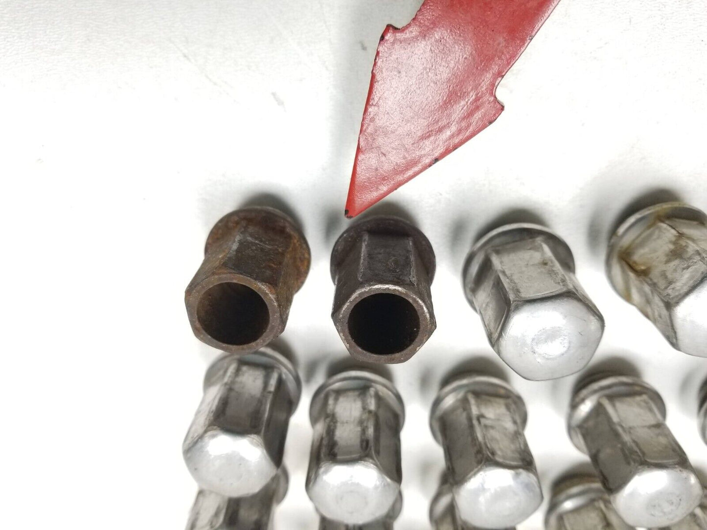 13 14 15 16 GMC Acadia Wheel Lug Nut 24pcs OEM