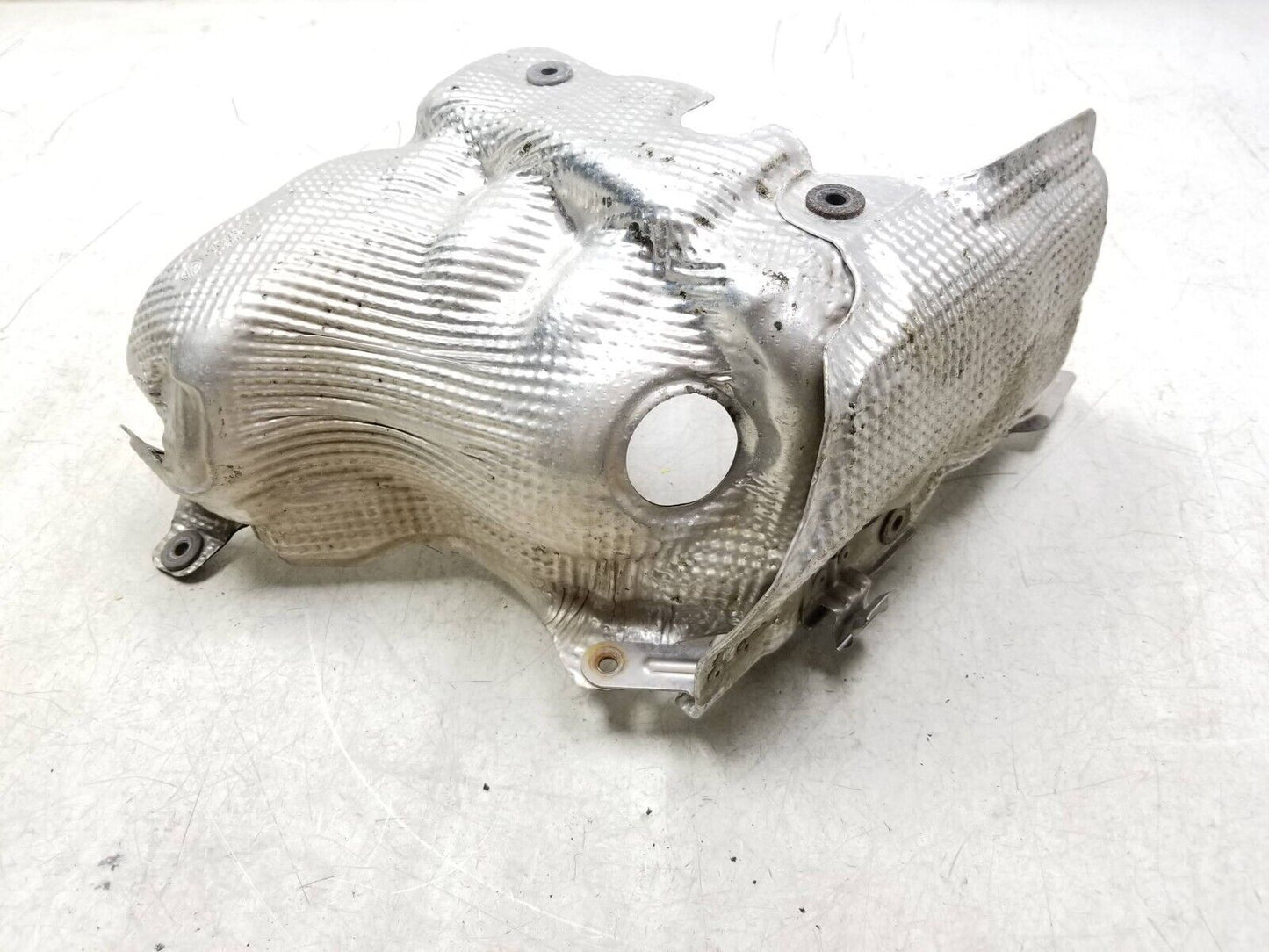 2017-2019 Alfa  Romeo Stelvio Engine Exhaust Heat Shield Cover 2.0l OEM