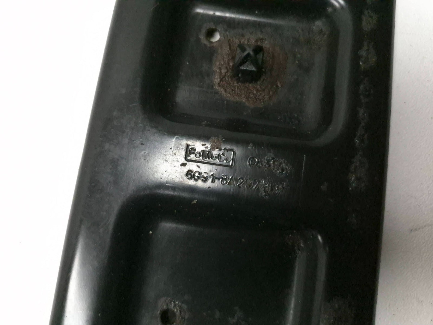 2013 Volvo S60 Radiator Lower Mount Bracket OEM