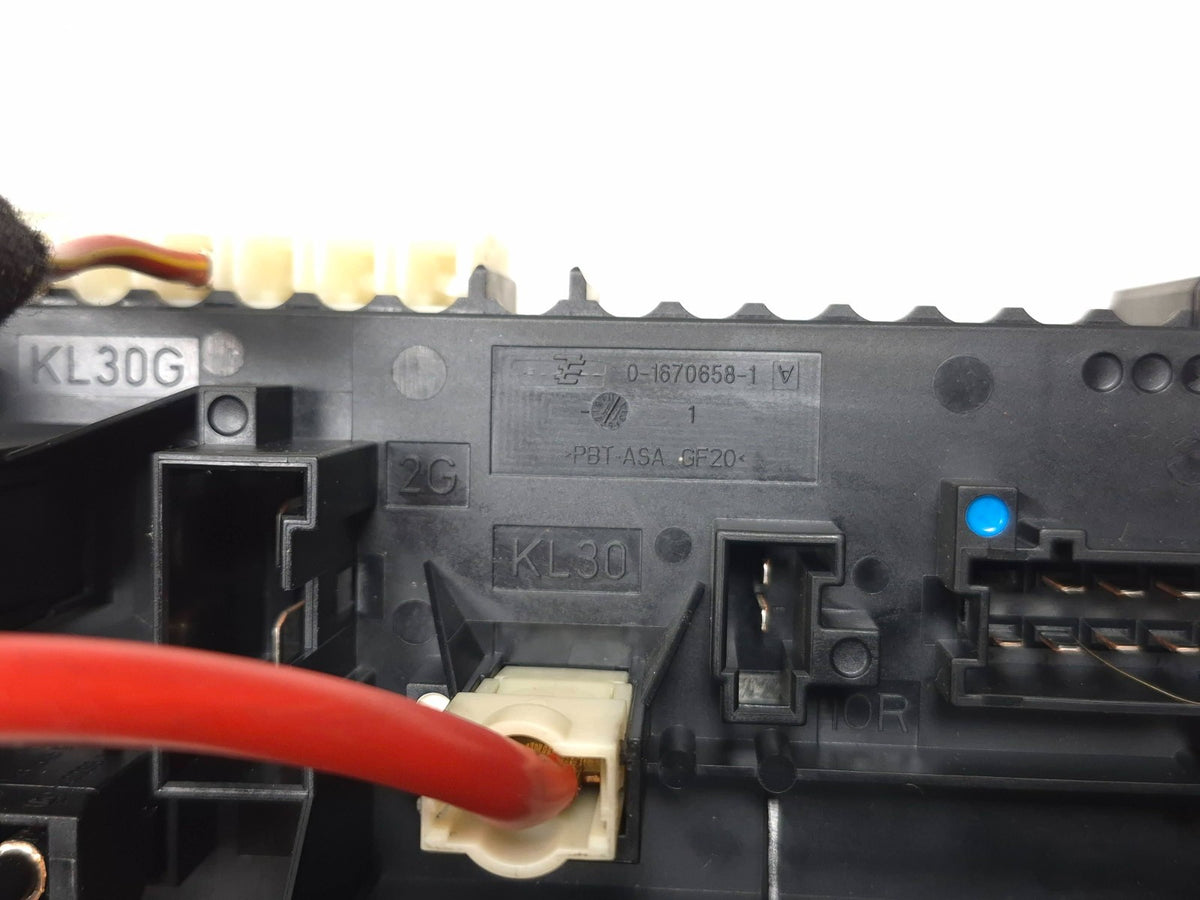 2012 Mercedes W212 E350 Rear Sam Control Unit Fuse Box Module 2129005001 OEM