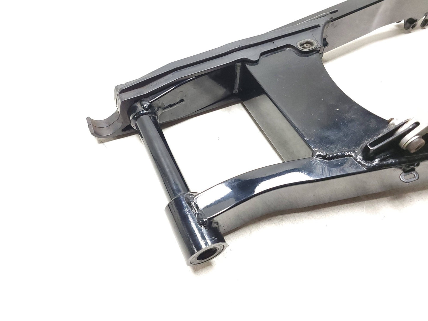 2002 Honda Magna Vf 750c Swing Arm OEM