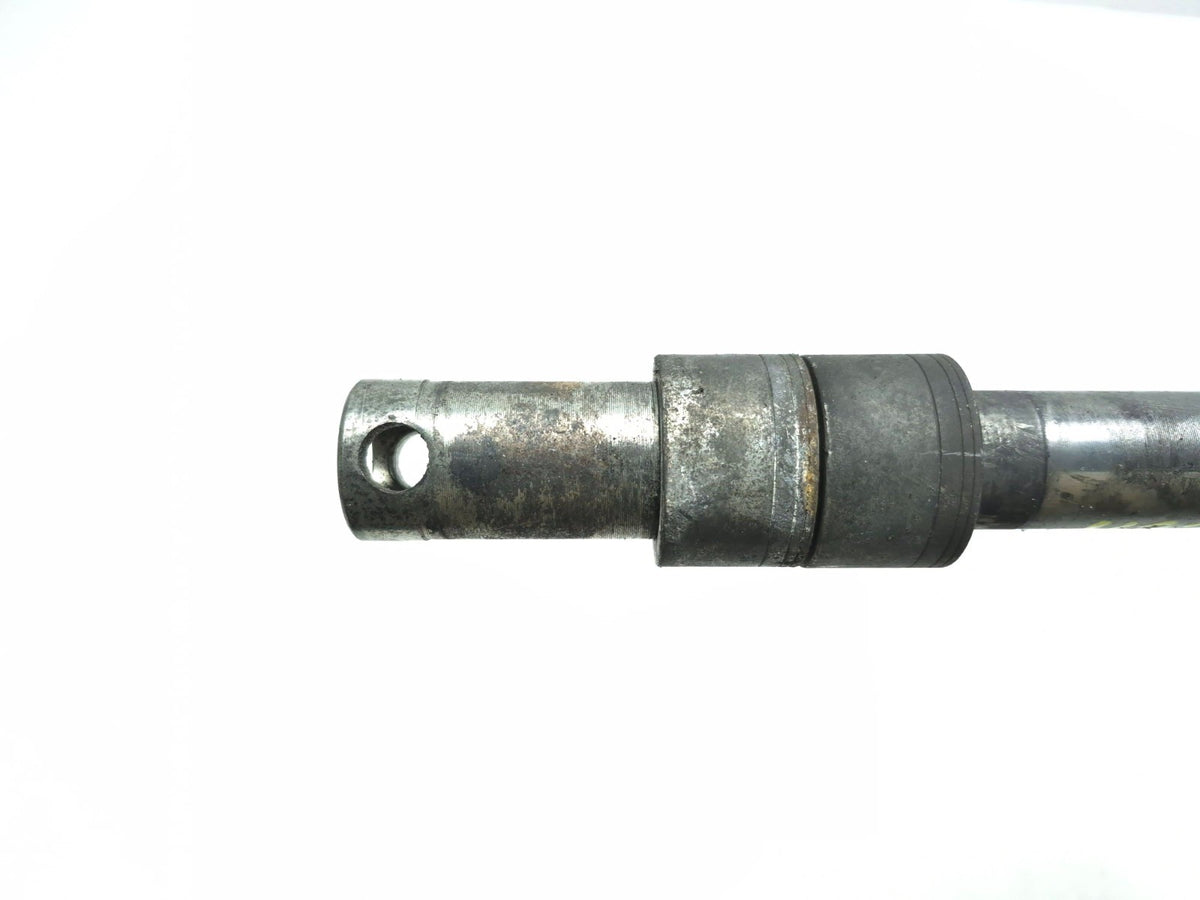 2006-2017 Harley Dyna Street Bob Fxdb Front Wheel Axle Bolt OEM