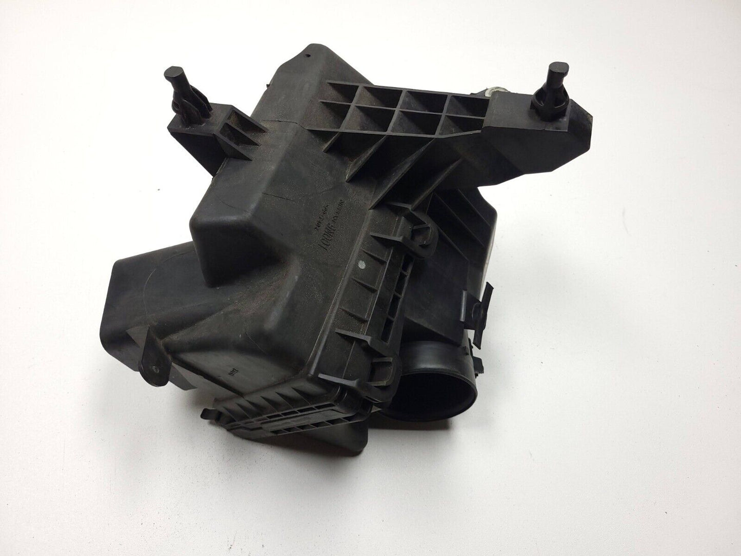 09 10 11 12 13 14 Nissan Maxima Air Filter Housing Box OEM