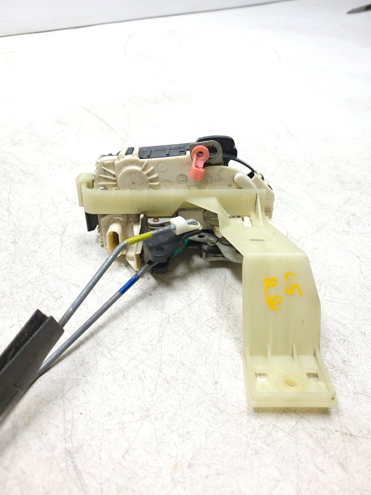 2007-2012 Dodge Caliber Door Lock Actuaror Rear Driver Side Left OEM