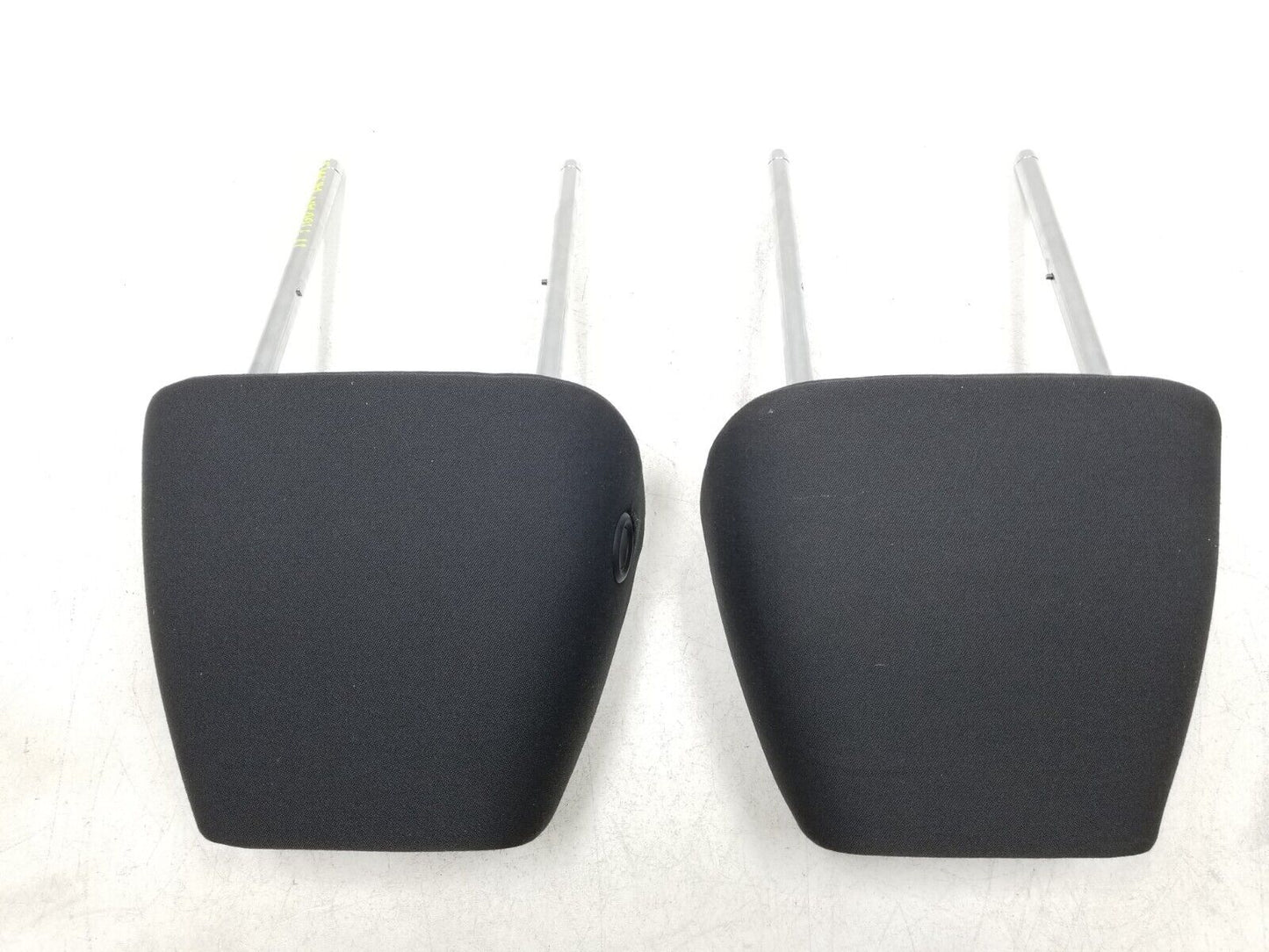 2009 - 2017 Volkswagen Tiguan Front Seat Headrest Pair OEM