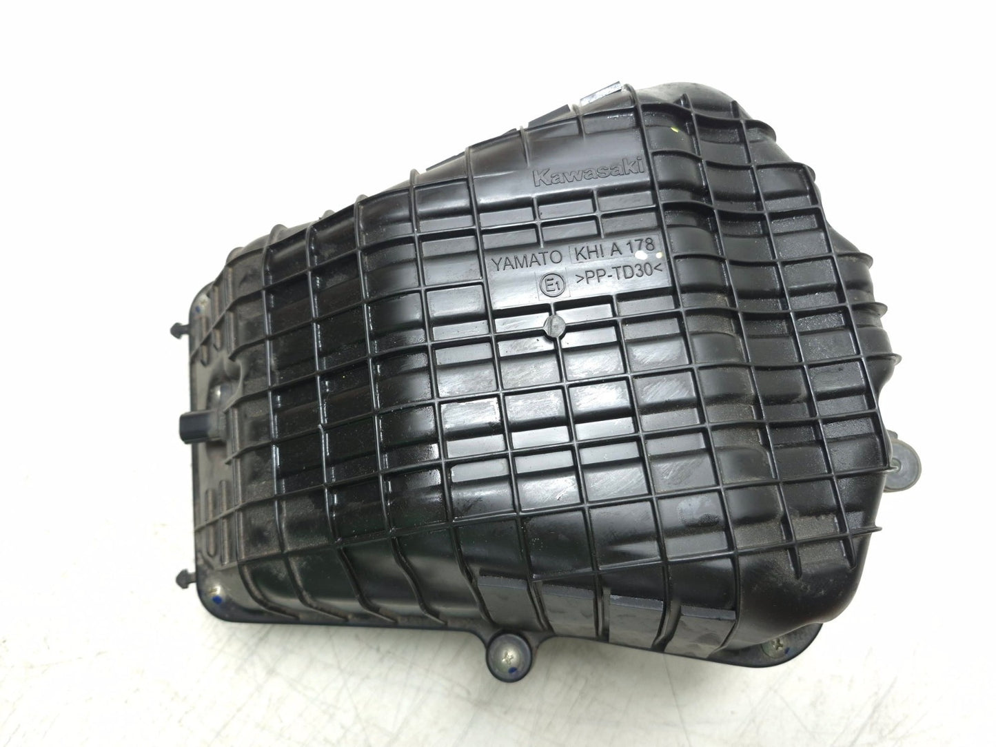 2019 Kawasaki Z400 Er400d Air Cleaner Box OEM