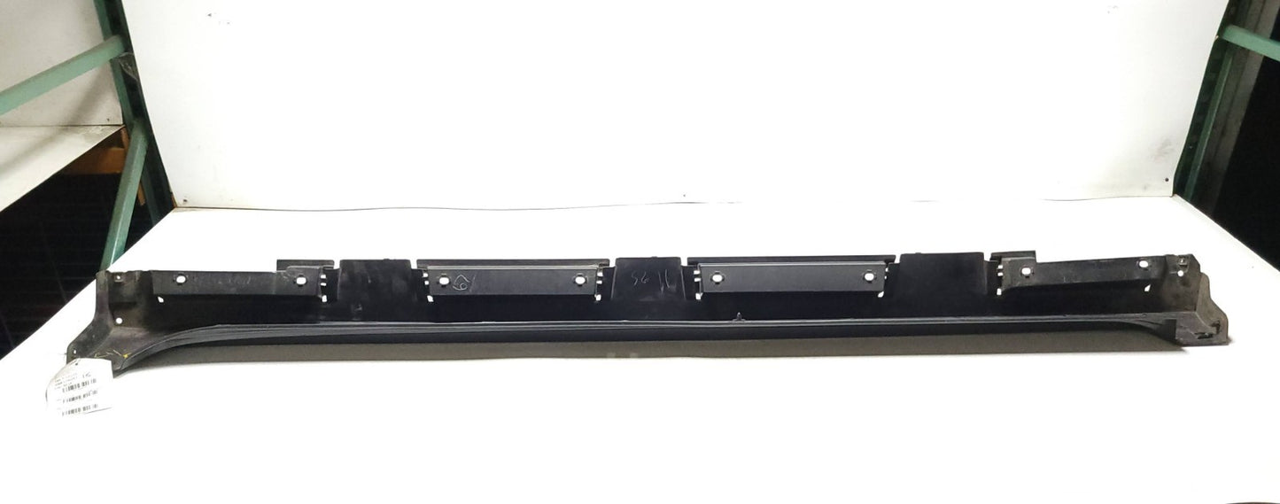 15 2015 Toyota Avalon Rocker Panel Skirt Molding Passenger Side Right OEM