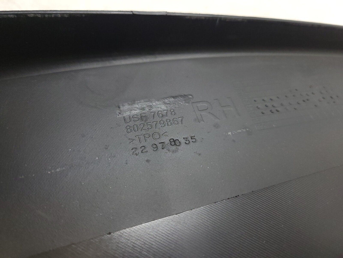 2014 - 2019 Silverado 1500 Molding Door Window OEM