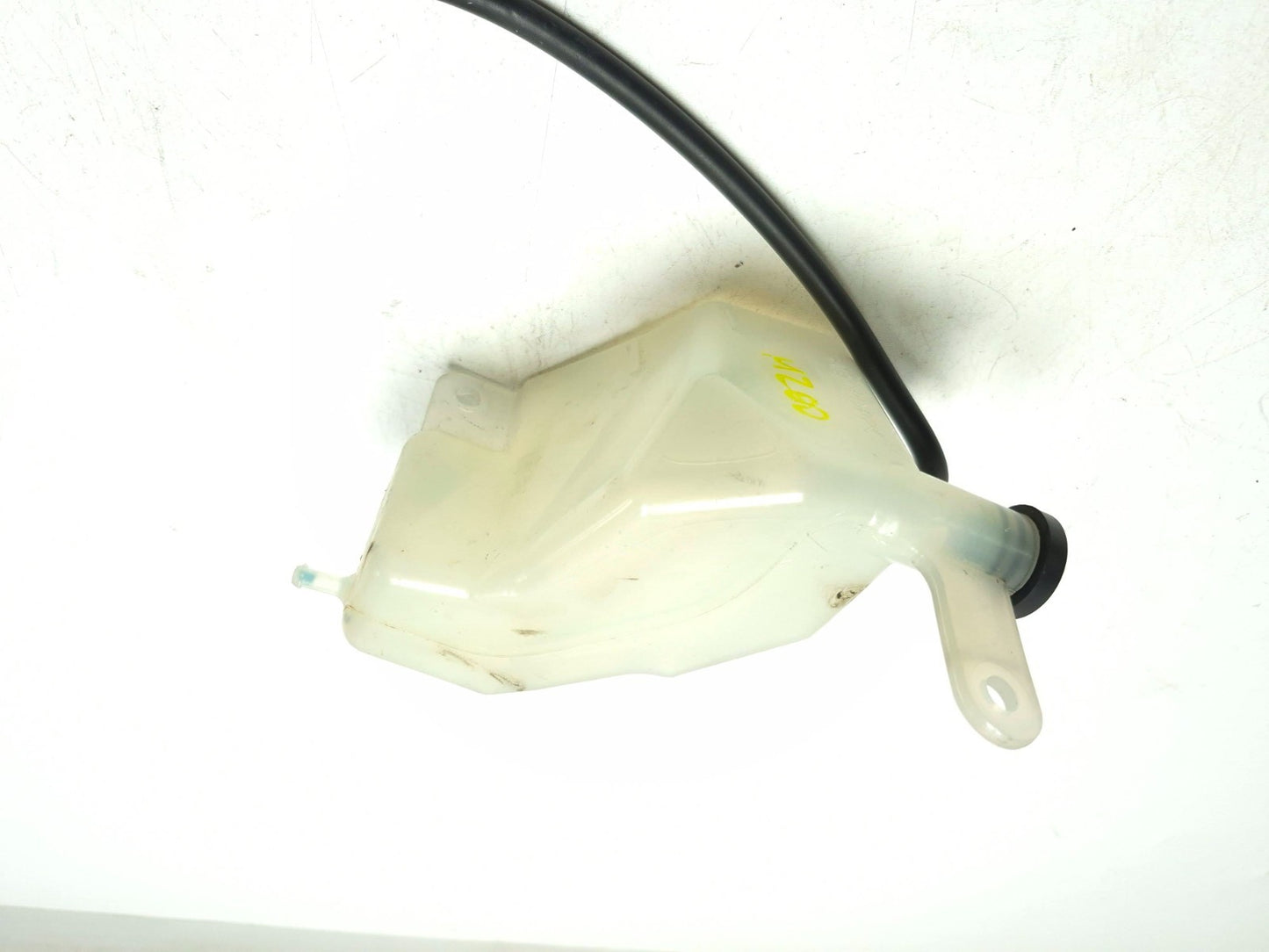 2013 Suzuki Vl800 Boulevard C50 Coolant Reservoir Tank OEM