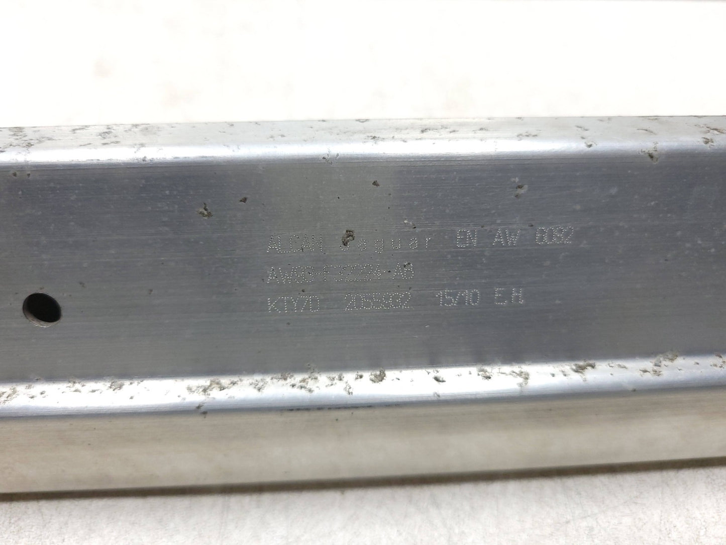 2010 - 2015 Jaguar XJ Sill Bracket Left & Right OEM
