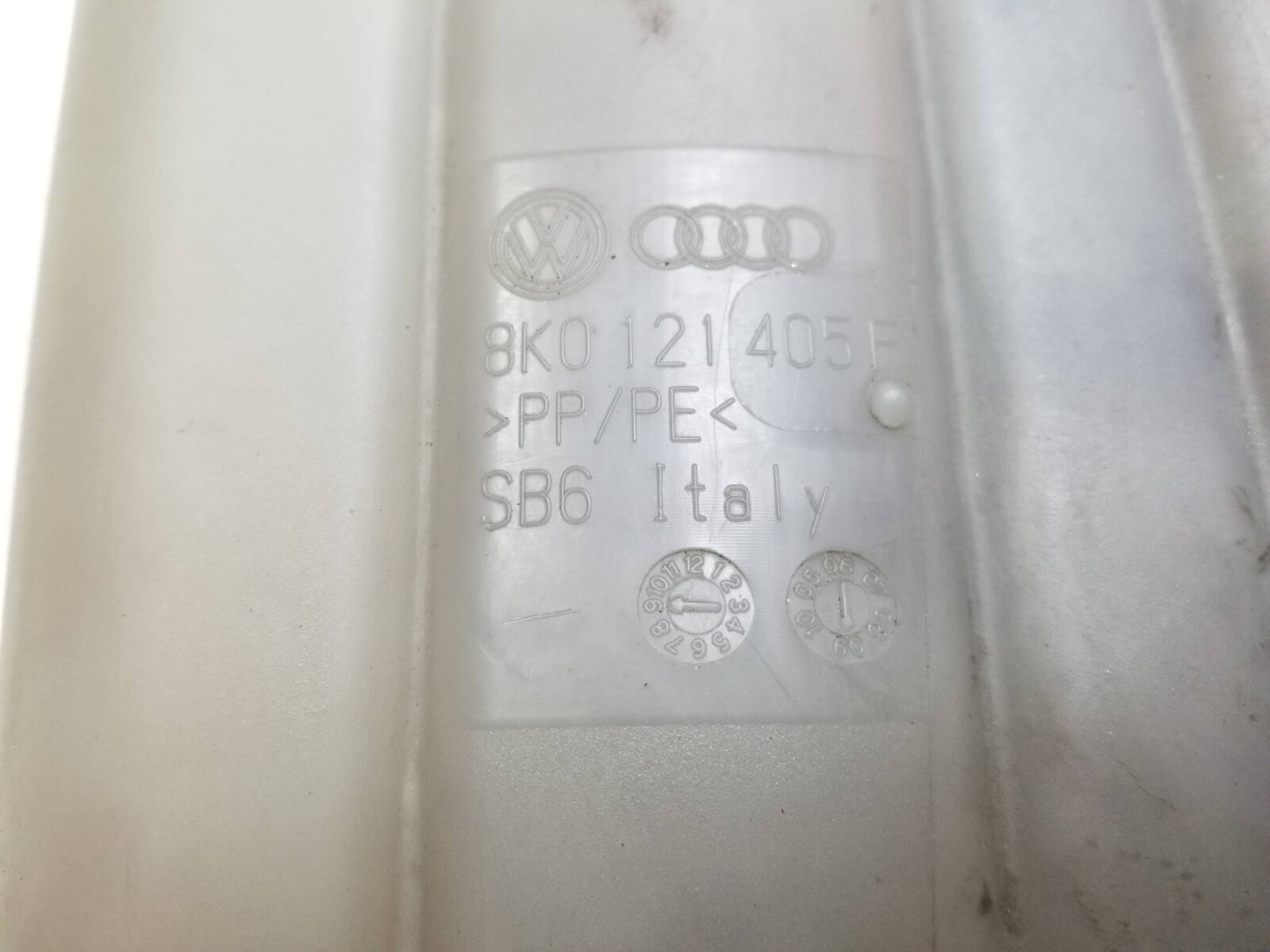 2009 - 2017 Audi Q5 Coolant Tank Reservoir OEM