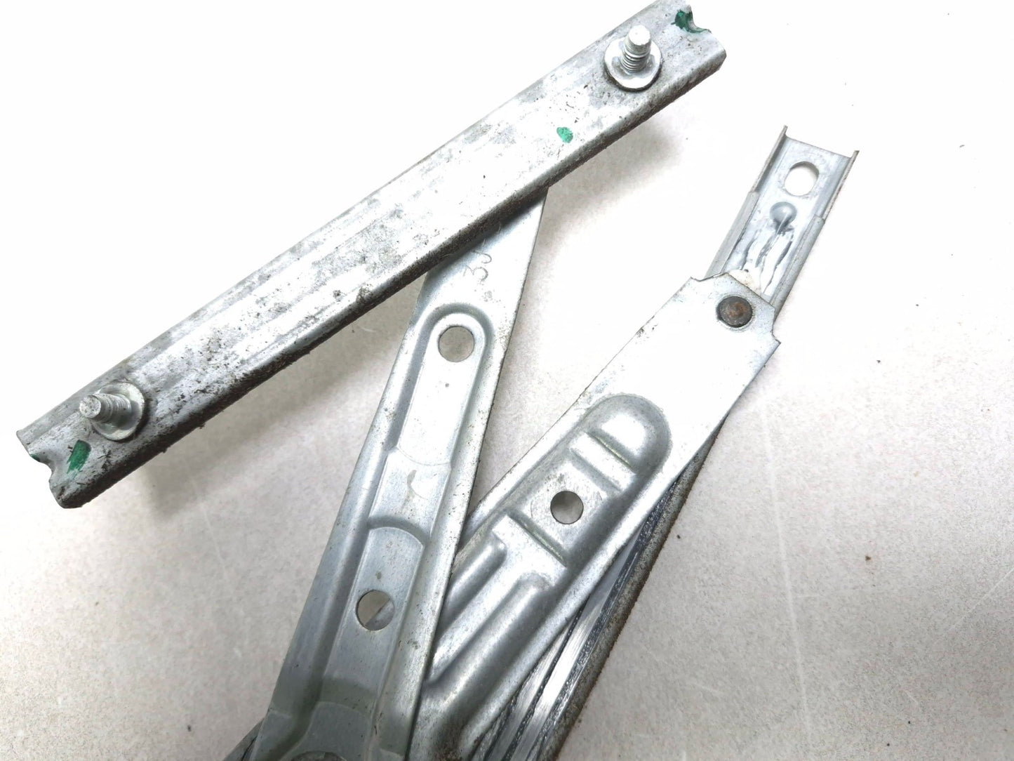 2018 Nissan Altima Rear Door Window Regulator Left Driver Side OEM