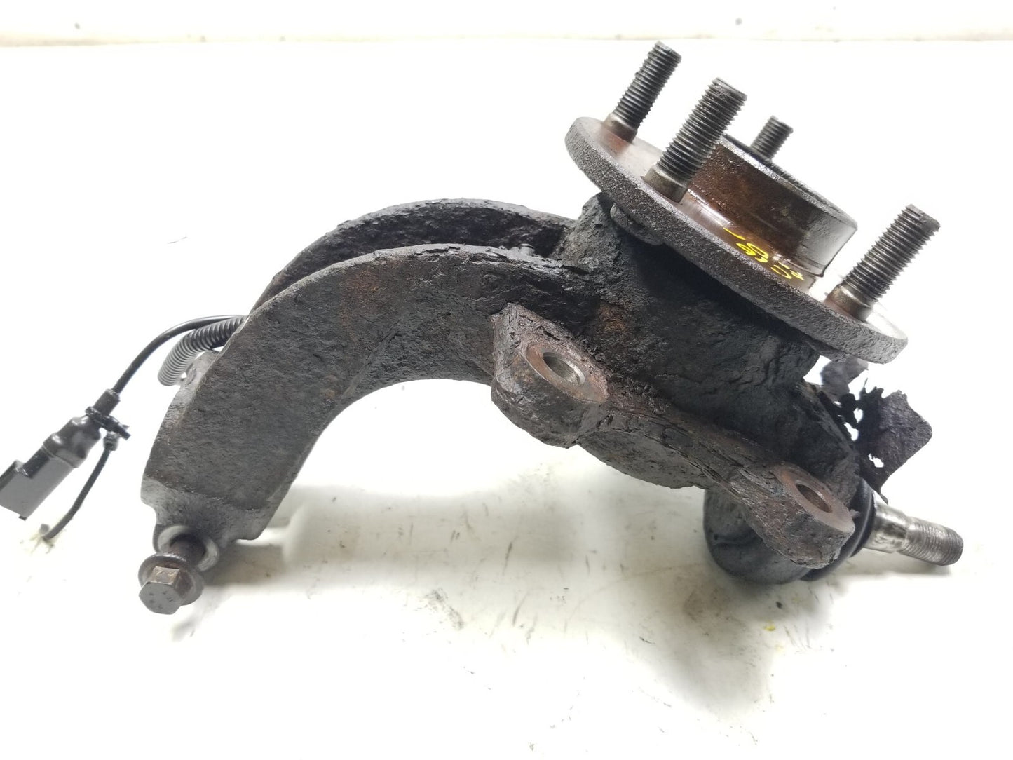 10-13 Ford Transit Connect Spindle Knuckle Front Driver Side Left OEM ā