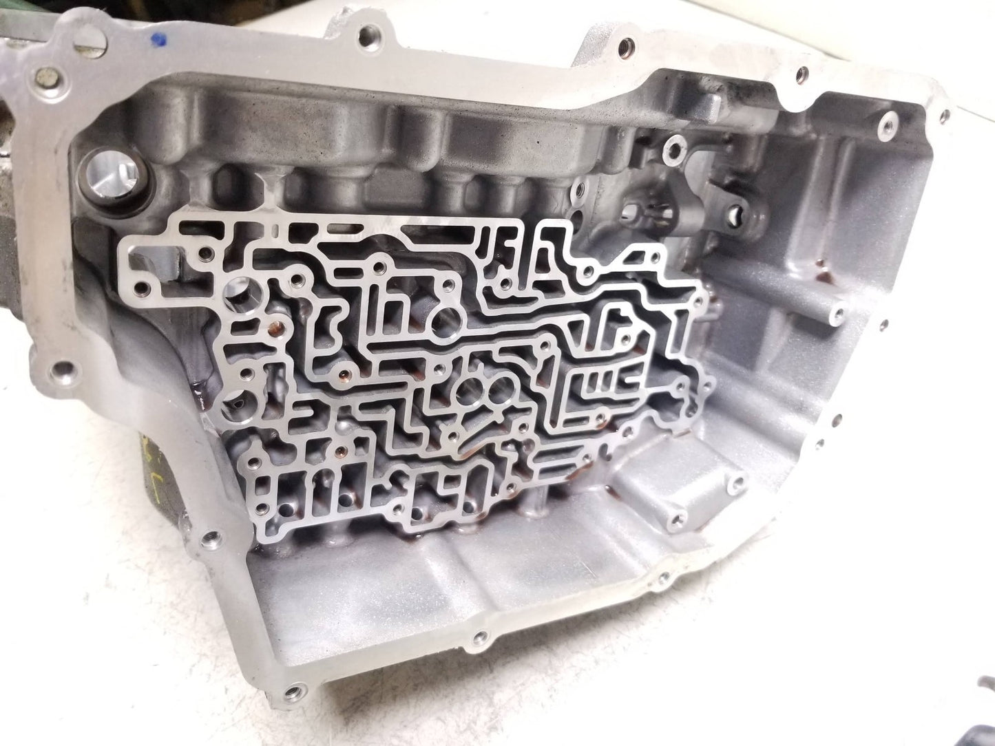 2022 Chevrolet Trailblazer Automatic Transmission Bell Housing & Case Cover OEM