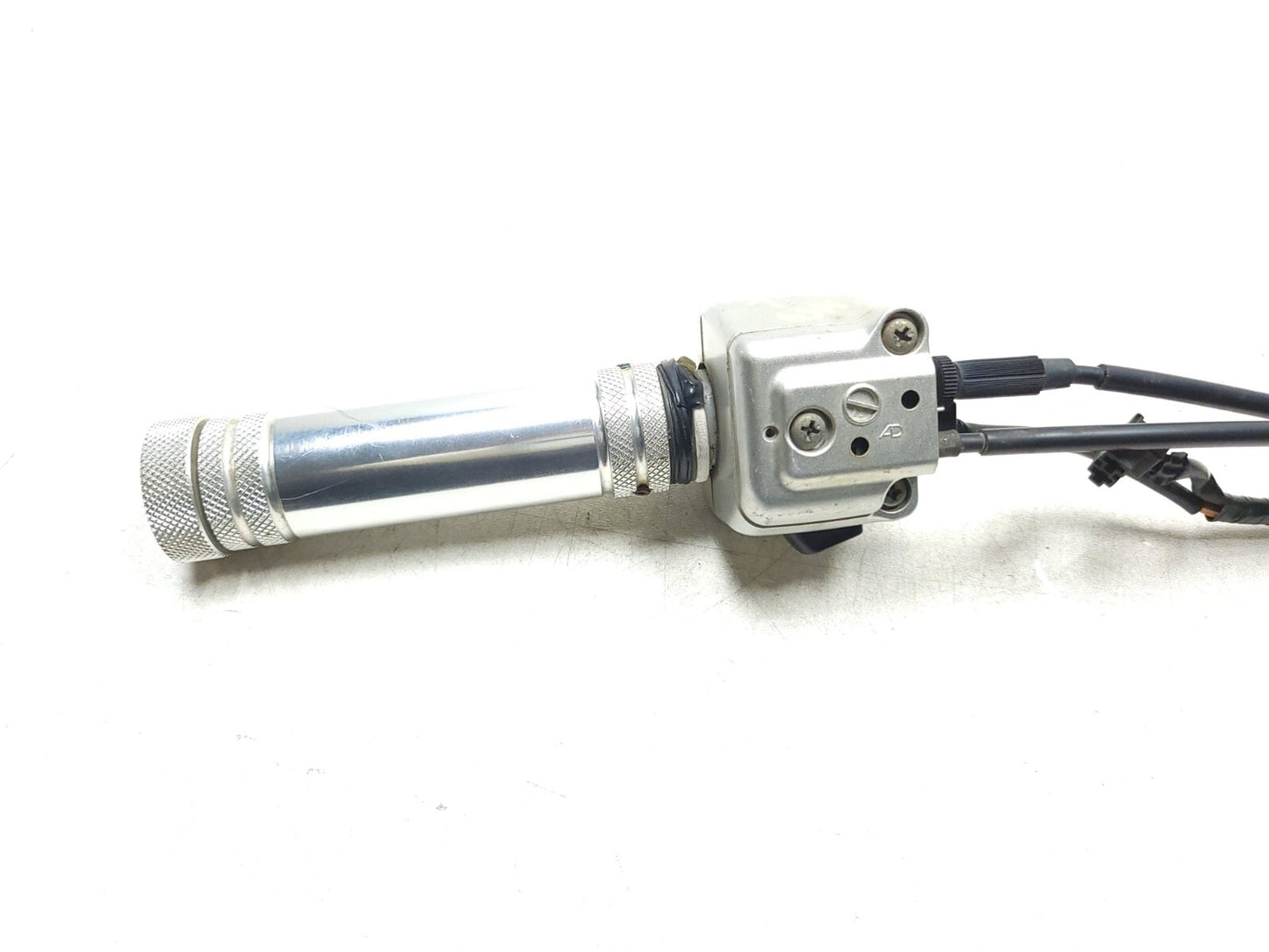 2006 - 2013 Suzuki Boulevard C50 Vl800 Kill Of Start Switch & Throttle Grip OEM