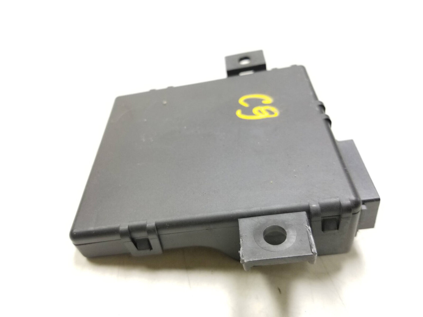 2009 - 2010 Audi Q5 Gateway Control Module OEM