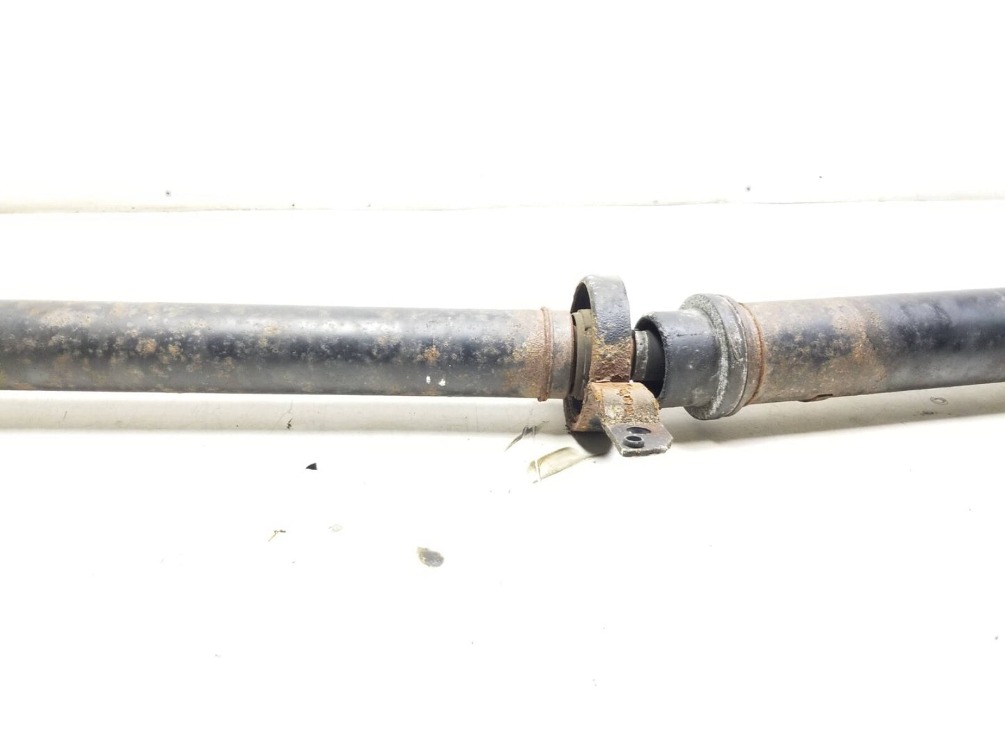 2009 - 2012 Audi Q5 Rear Drive Shaft Automatic Transmission OEM