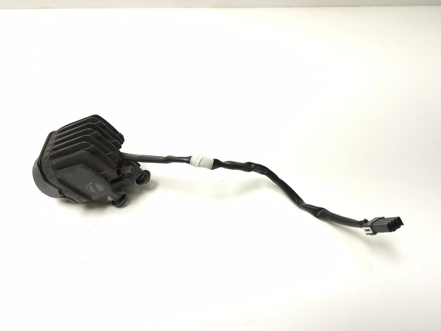 2025 Yamaha R3 Yfz320 Headlight Lamp OEM