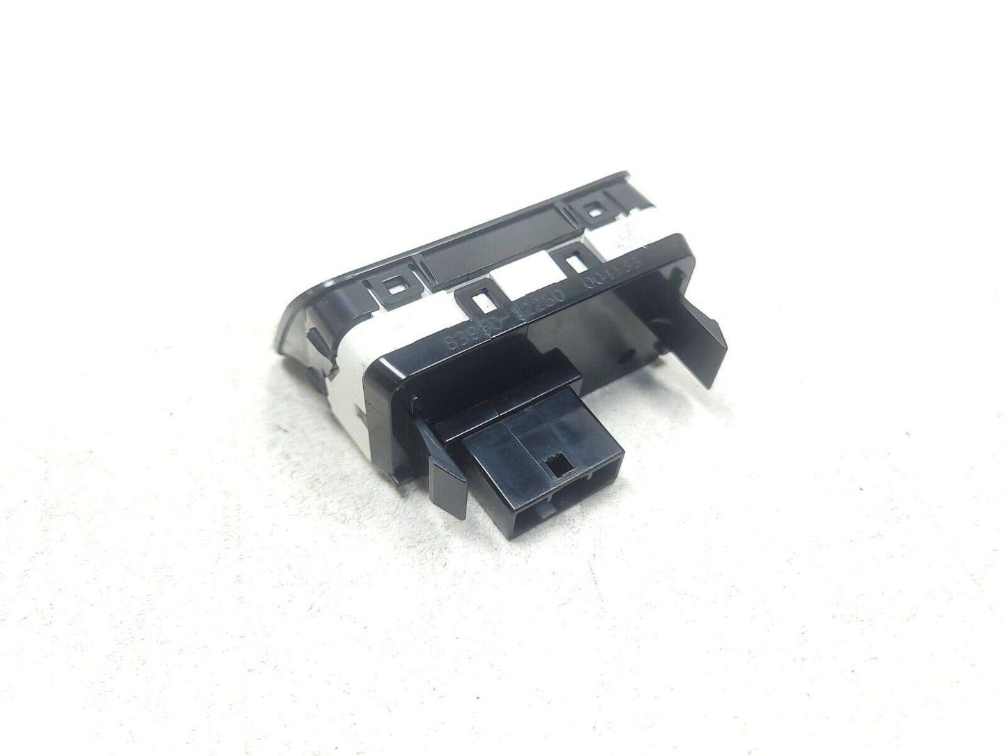 08 - 15 Scion Xb Dash Passenger Info Indicator OEM