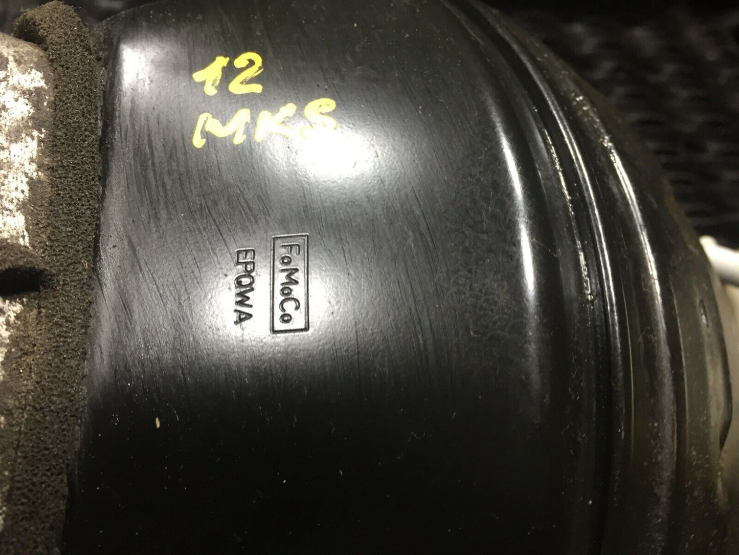 09 10 11 12 Lincoln MKS Power Brake Booster W/ Master Cylinder OEM D40