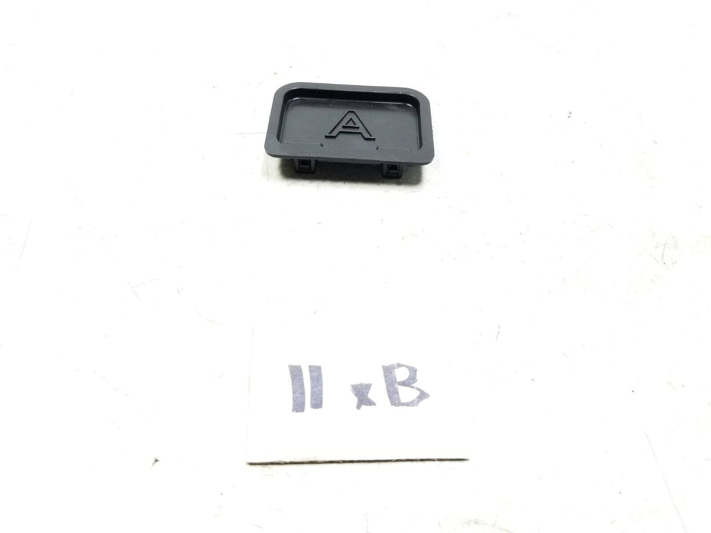 08 - 15 Scion Xb Accesses Hole Cover OEM 2az-fe