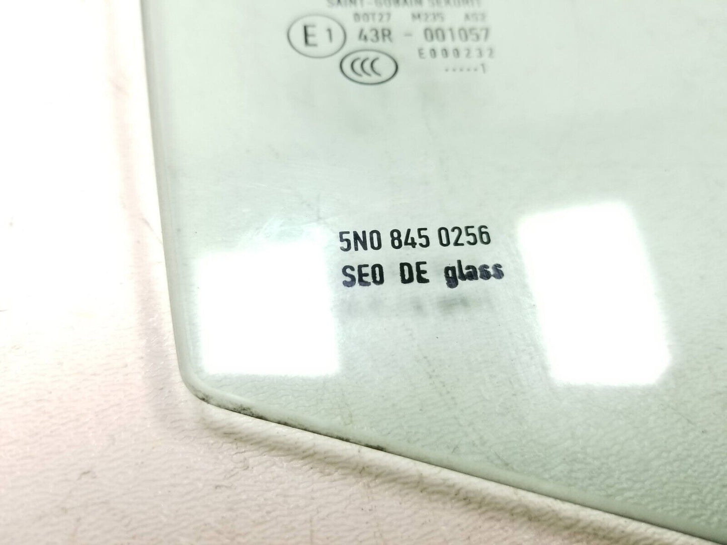 09 - 17 VW Tiguan Rear Door Window Glass Passenger Side Right OEM
