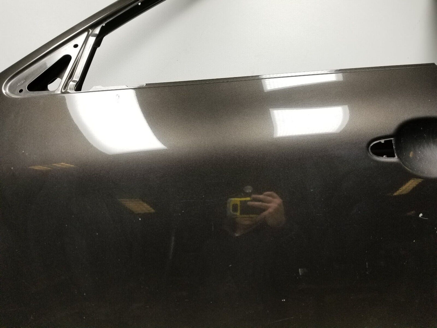 2013-2017 Nissan Juke Front Door Shell Driver Side Left *local Pickup* OEM
