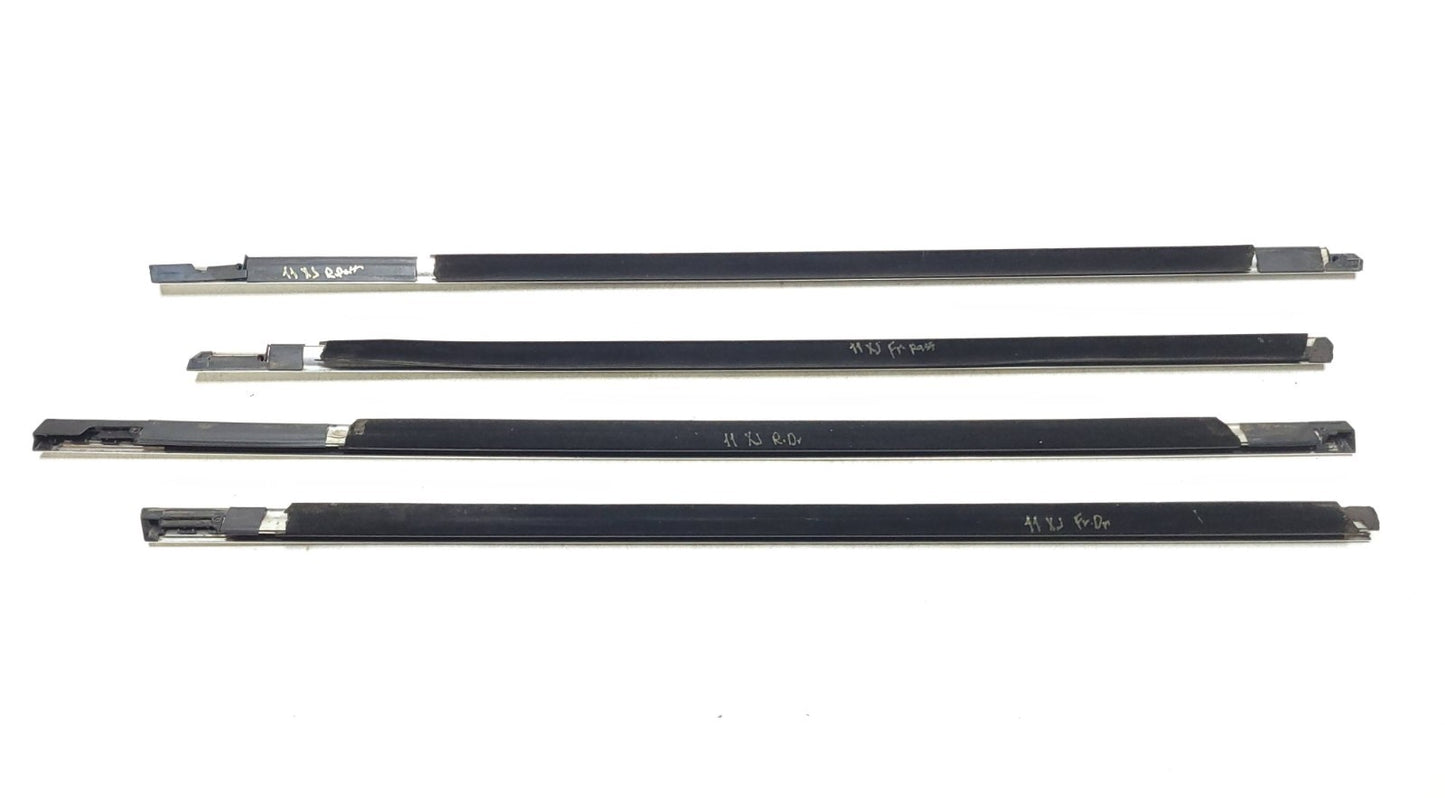 2010 - 2019 Jaguar XJ Door Glass Belt Seal Molding Set 4 OEM