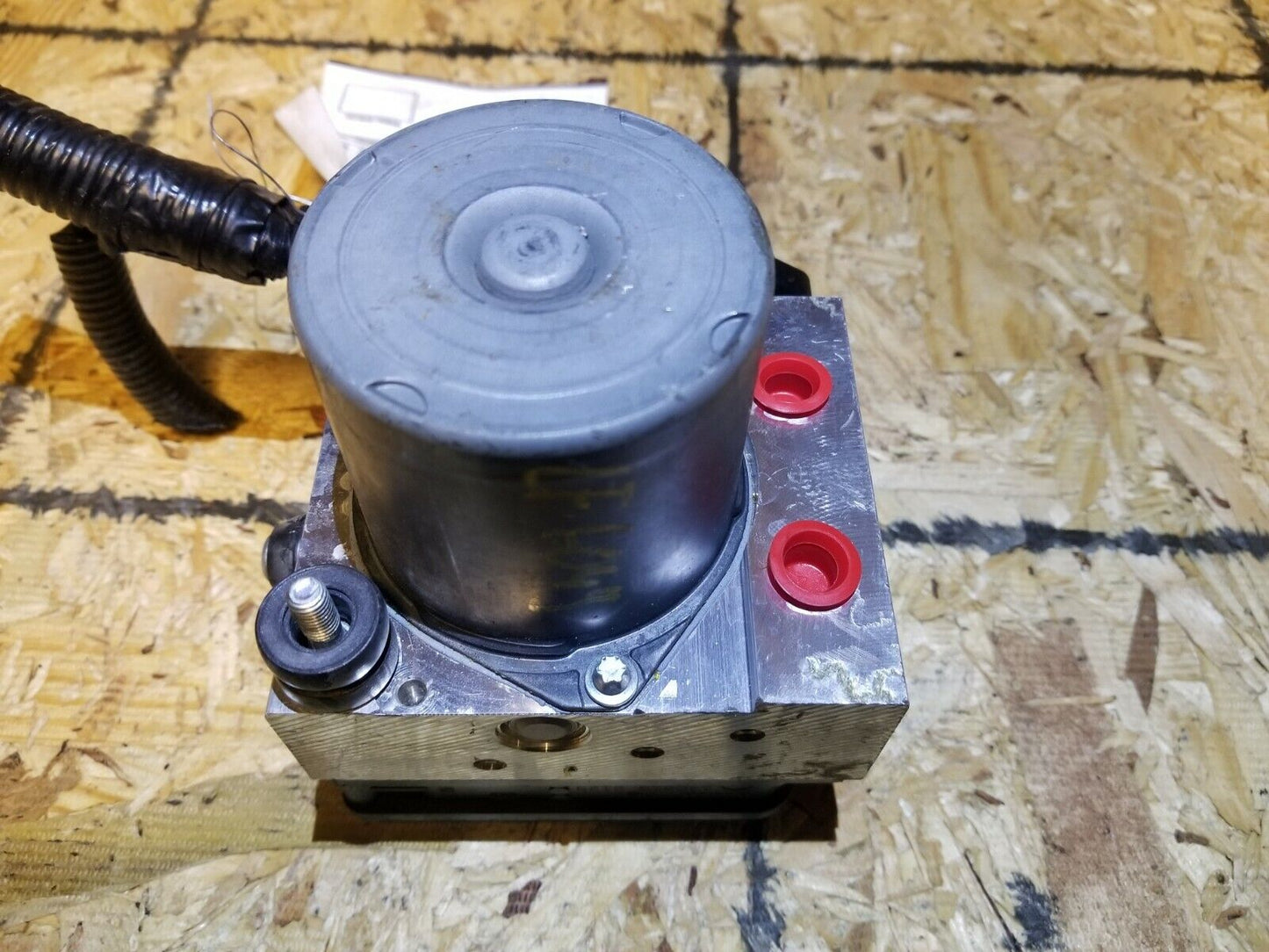13 2013 Infiniti G37 Abs Anti Lock Brake Pump Module OEM N30