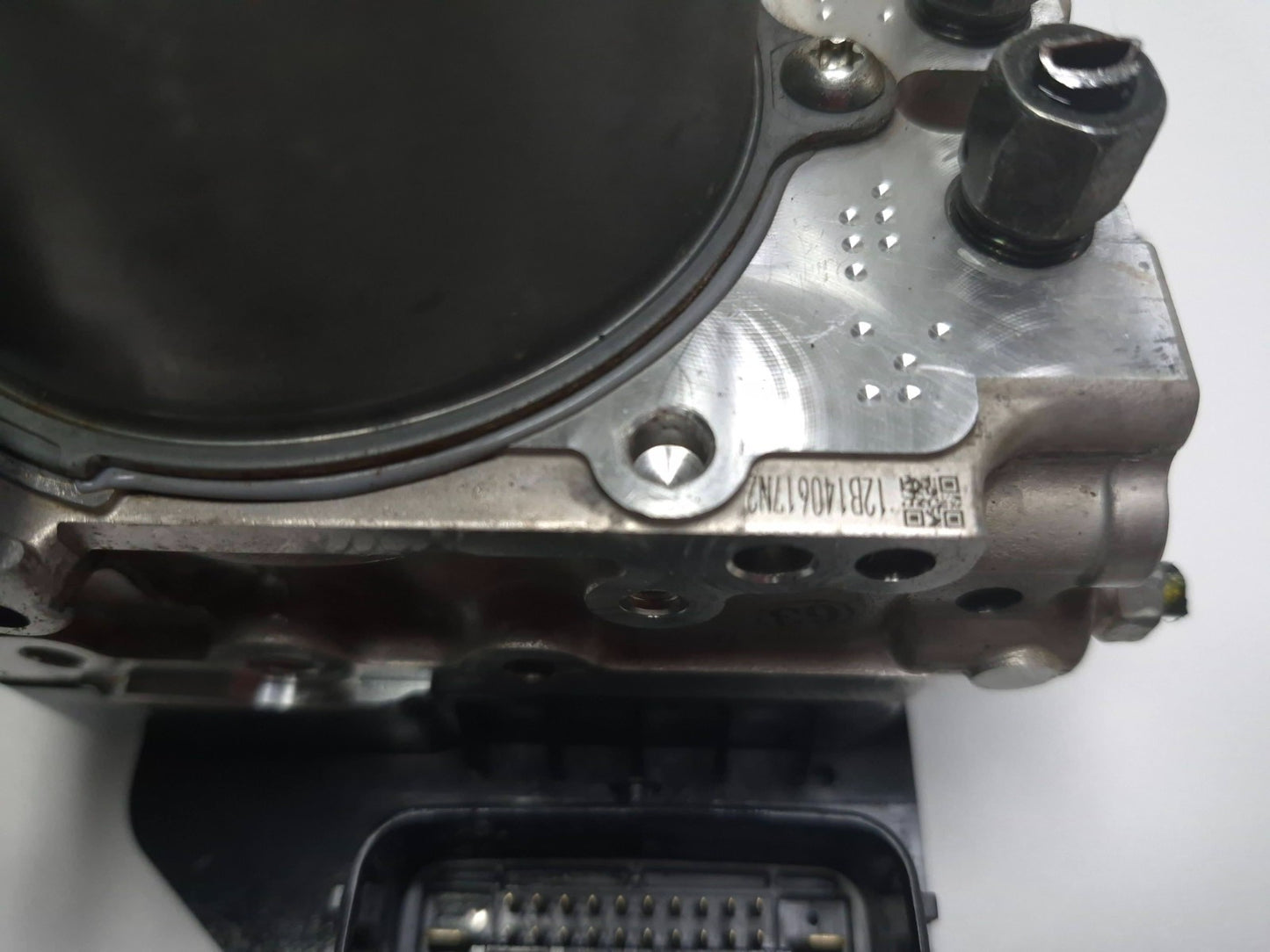 2020 Infiniti Q50 ABS Anti Lock Brake Pump OEM β