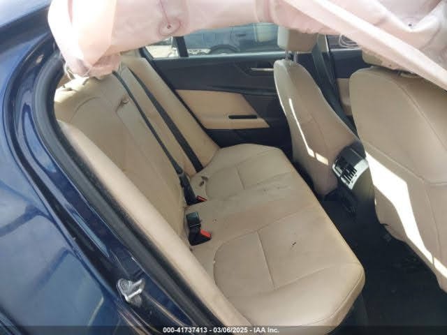 2017 Jaguar Xe Seatbelt Buckle W/ Harness Rear Passenger Side Right OEM