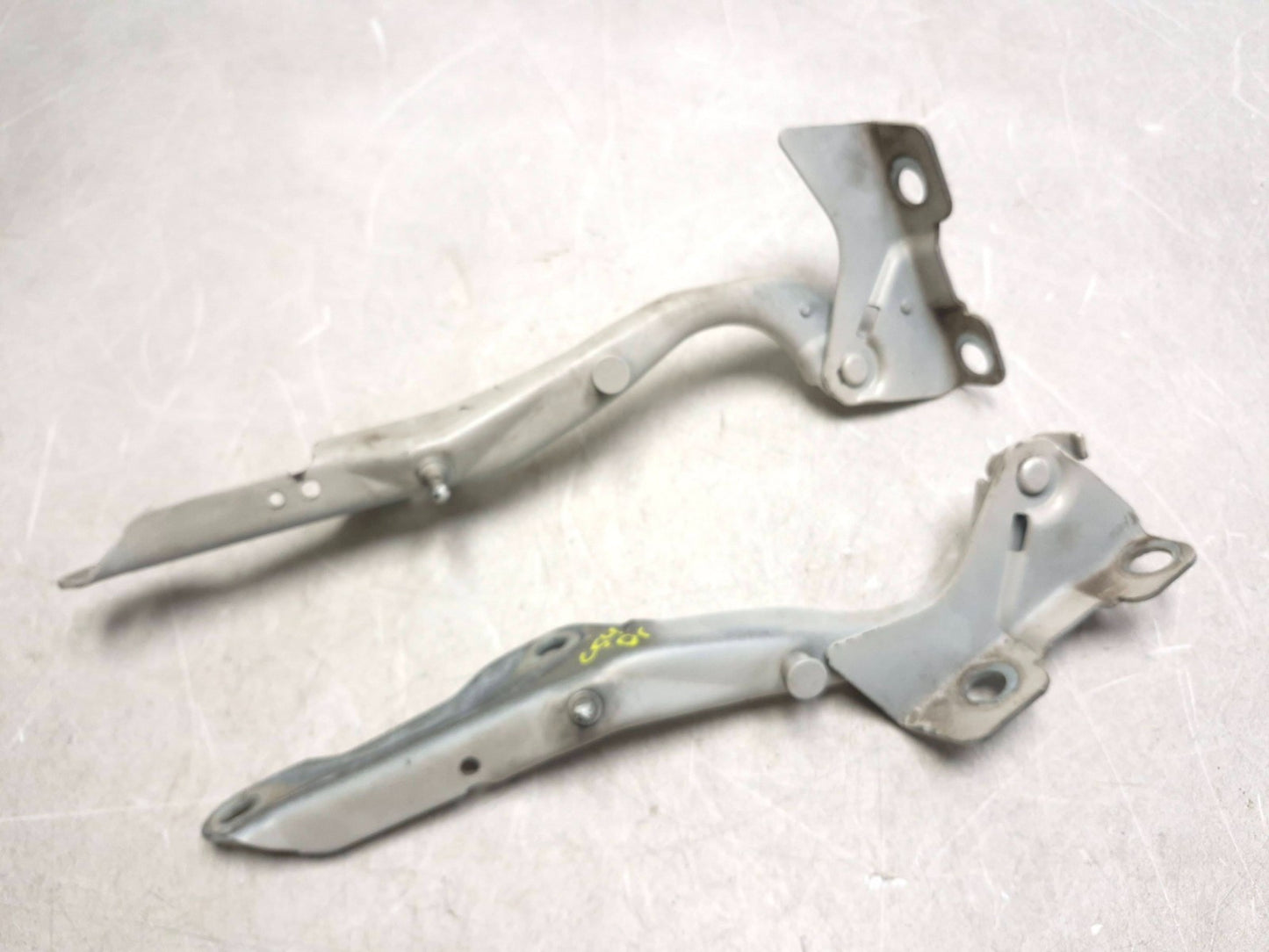 2008 Lincoln Navigator Hood Hinge Left & Right OEM