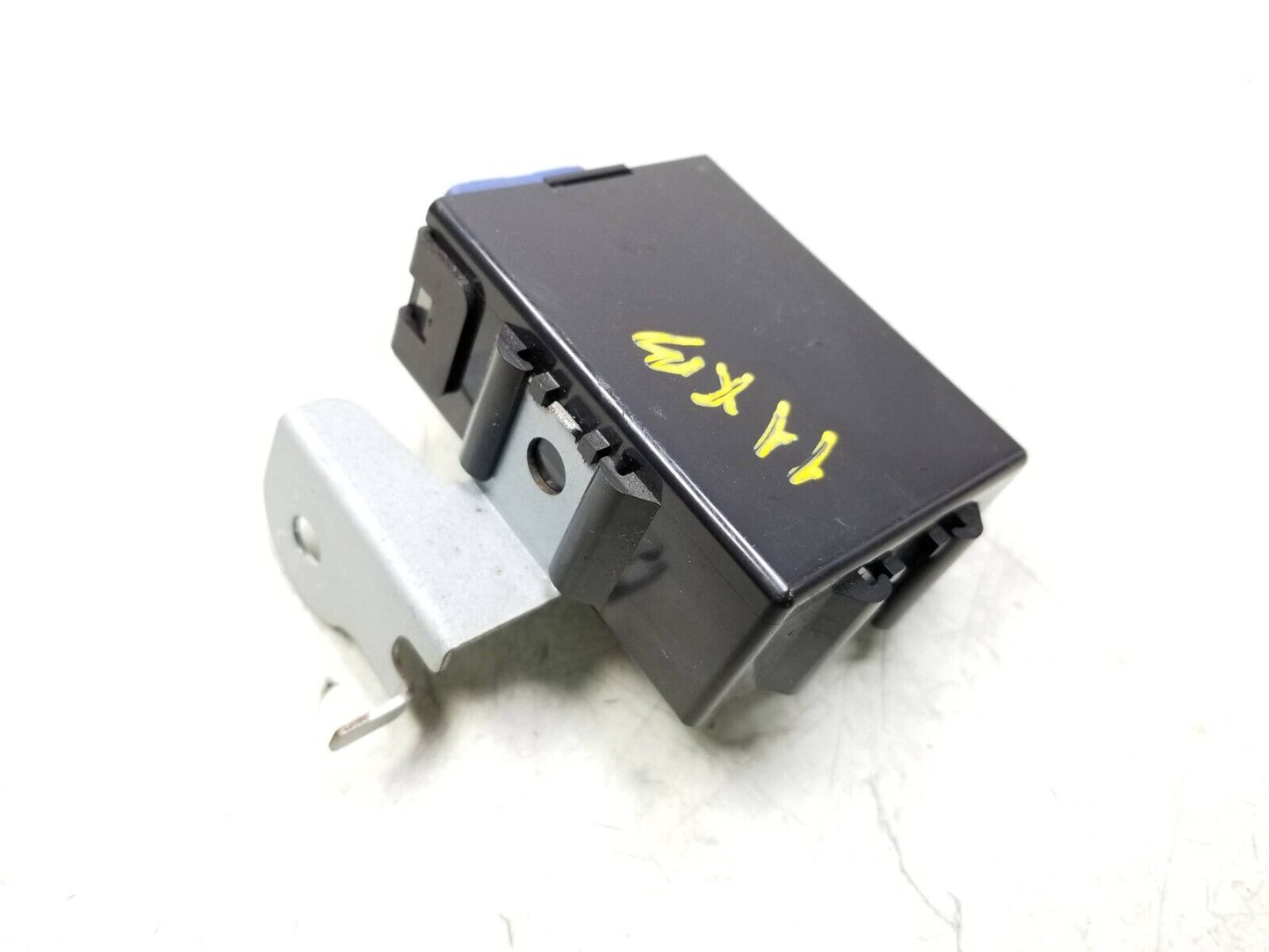 08 - 15 Scion Xb Accessory G/w Control Module Ecu 08190-33920 OEM