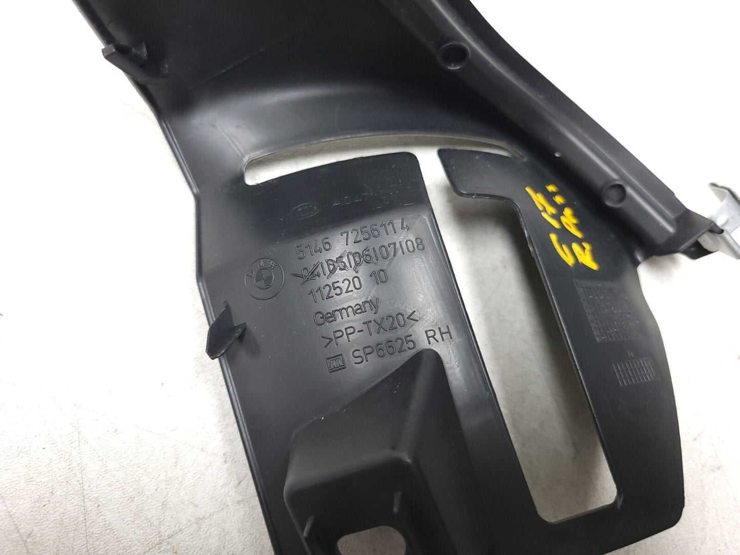 13-18 BMW 330xi F30 Rear Seat Belt Cover Left & Right Pair OEM β