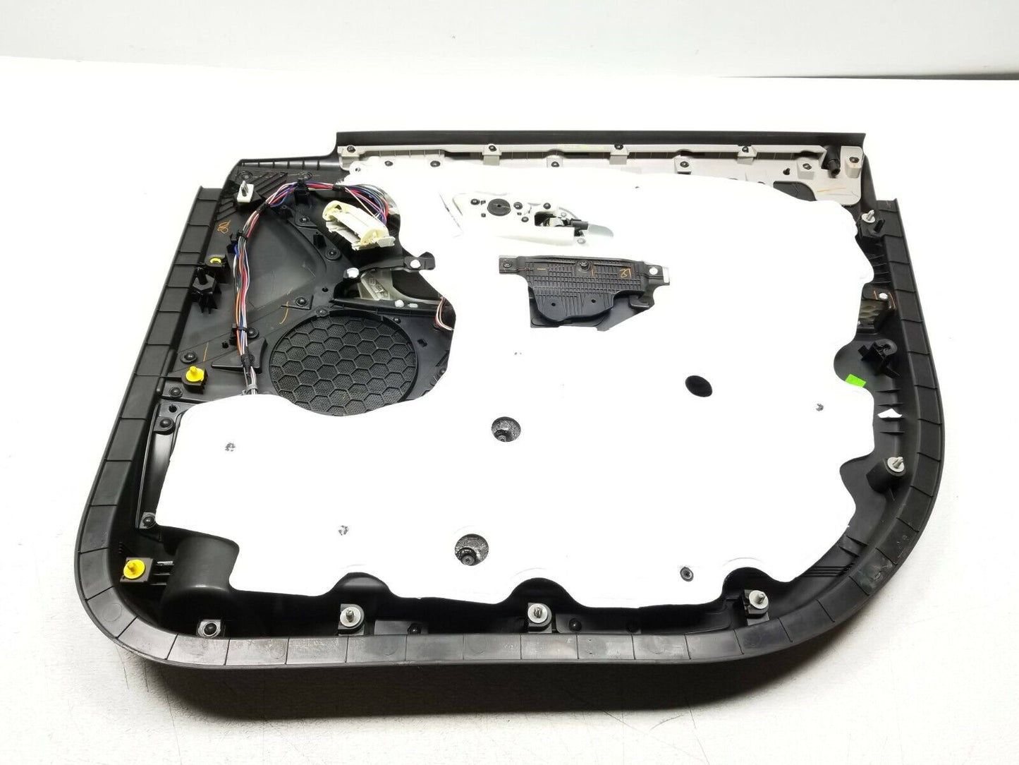 12 13 14 15 16 17 GMC Terrain Driver Door Panel Trim Front Left OEM