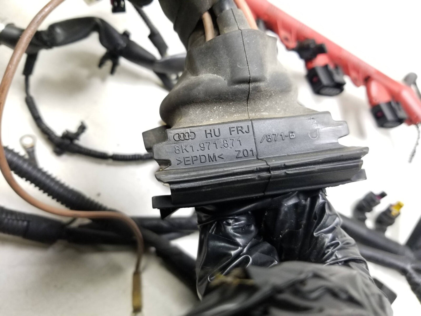 2009 - 2012 Audi Q5 Engine Compartment Wiring Harness OEM
