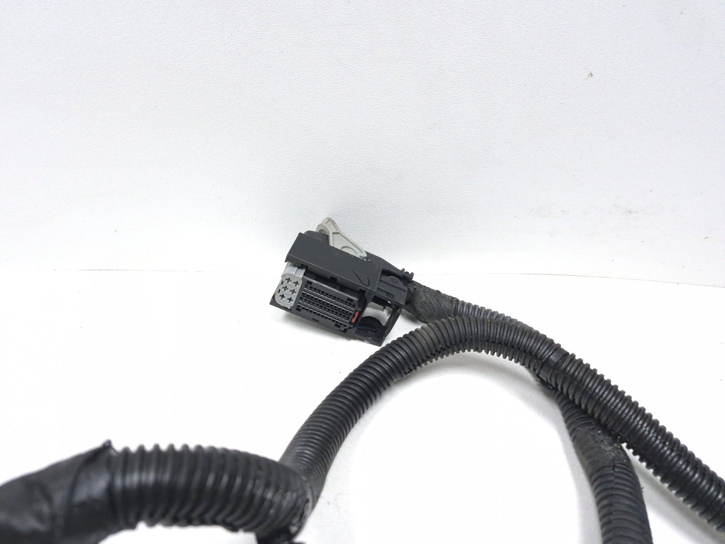 2010 Dodge Caliber Fuse Box Wire Harness OEM